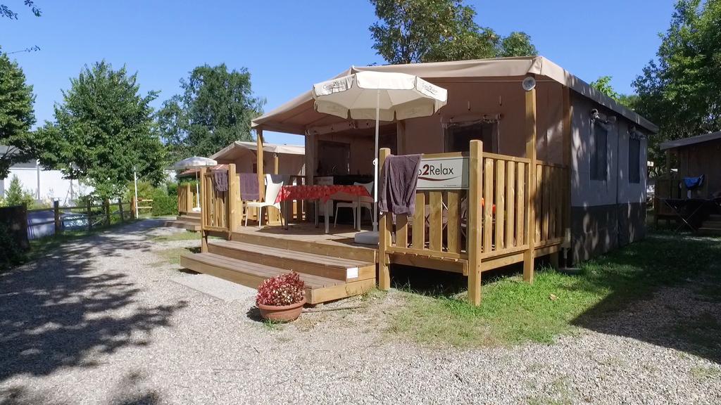 Camping Italia Lido Castelletto sopra Ticino Exterior photo